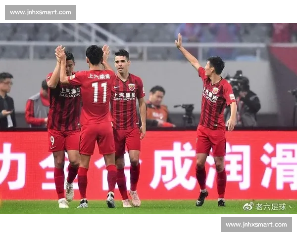 上港与斯威正面交锋赛前走势与关键看点全面解析比赛前瞻深度观察