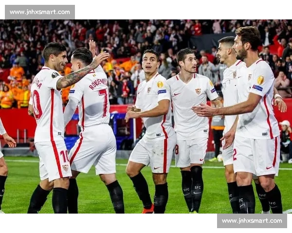 欧战焦点对决伊斯坦堡主场迎战塞维利亚胜负悬念升级之夜全面解析